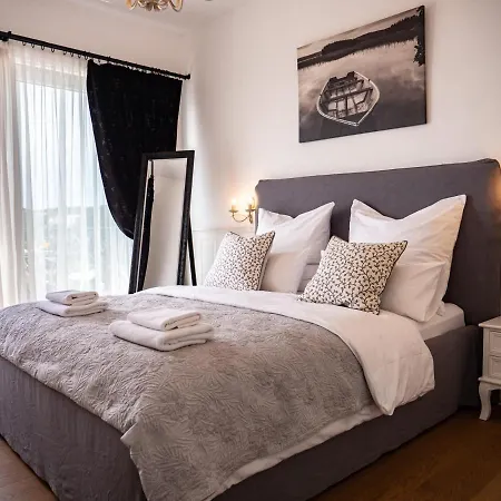 Elegant With Pool Hvar Town