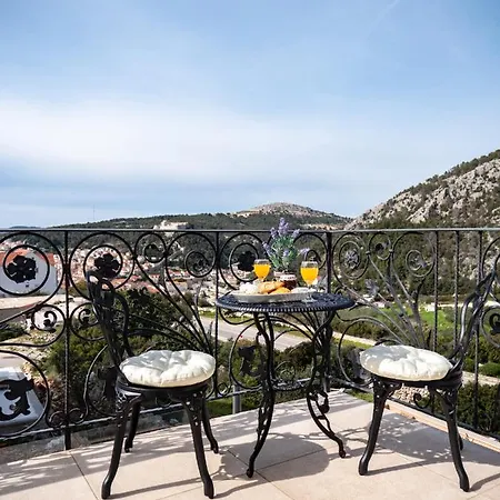 Elegant With Pool Hvar Town