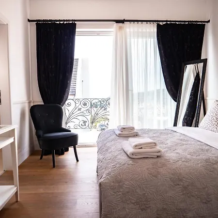 Elegant With Pool * フヴァル