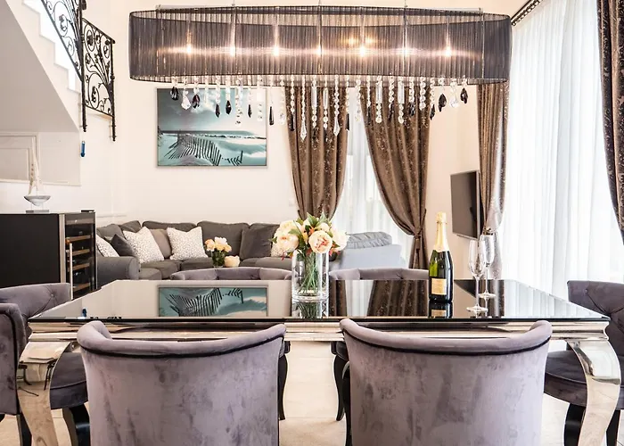 Elegant With Pool Hvar Town