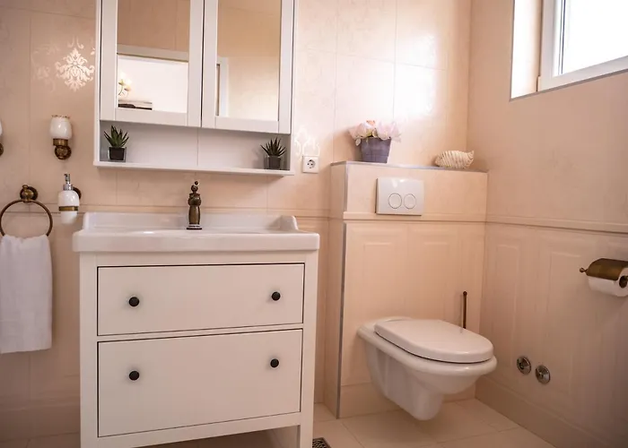 Elegant With Pool * Hvar Town